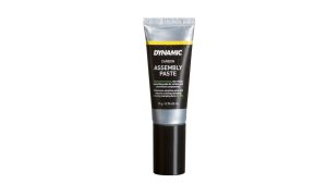 Dynamic Carbon Montagepaste Tube 20 g